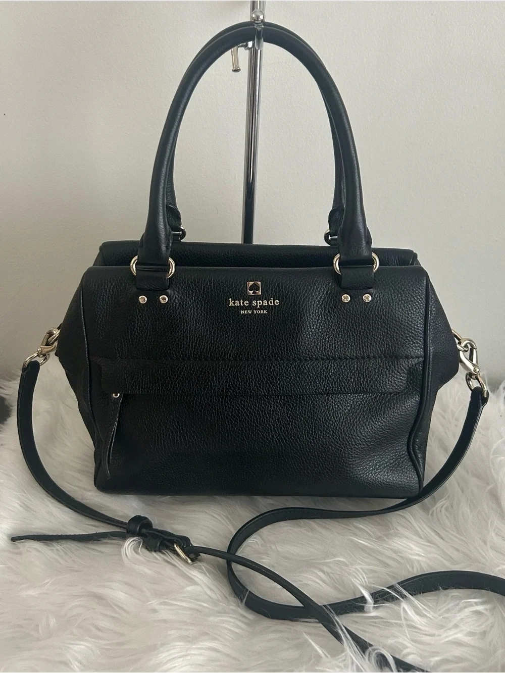Kate Spade Black Pebbled Leather Satchel Crossbody Shoulder Bag gold hardware